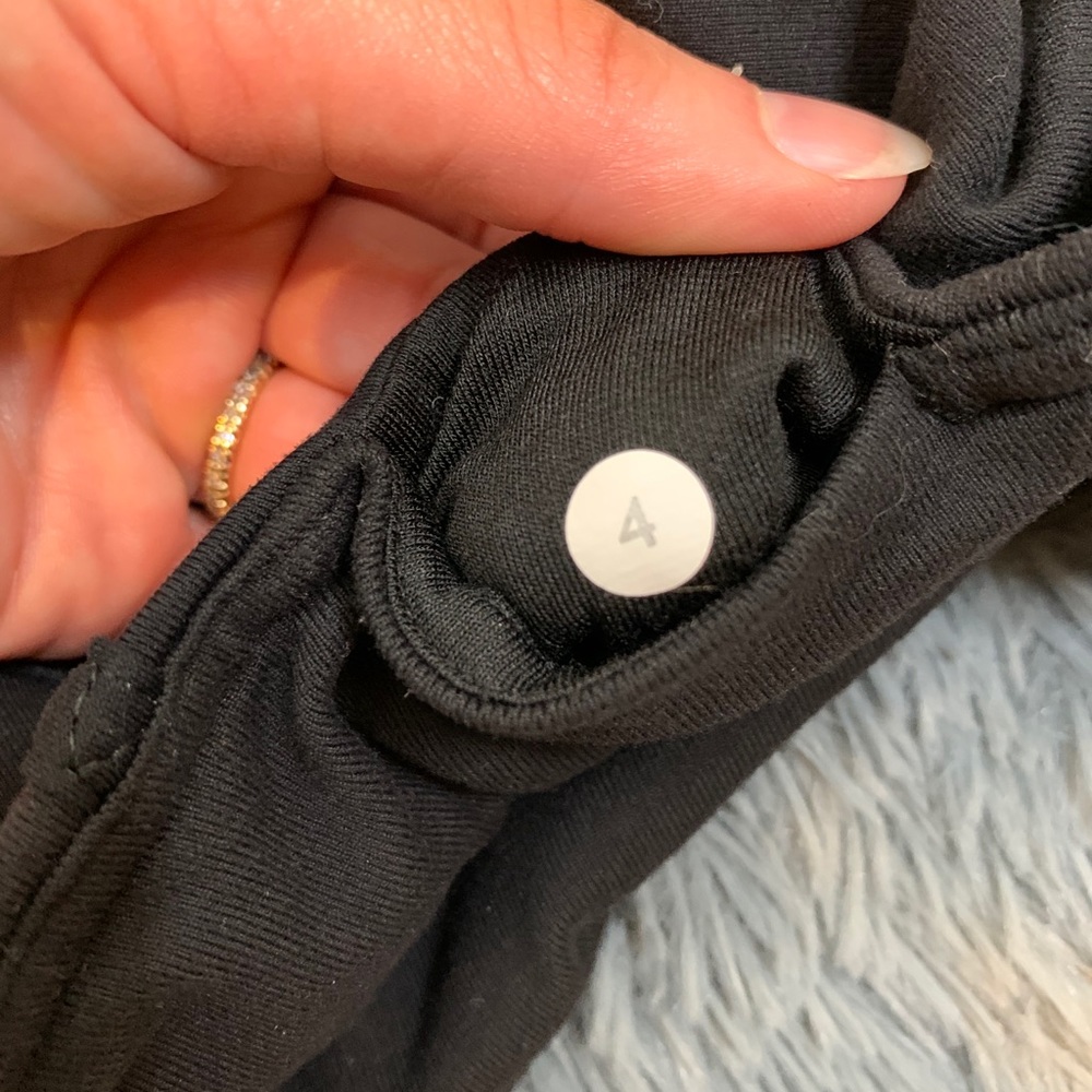 SOLD: Lululemon High Waist Leggings 4 - Picture 6 of 9